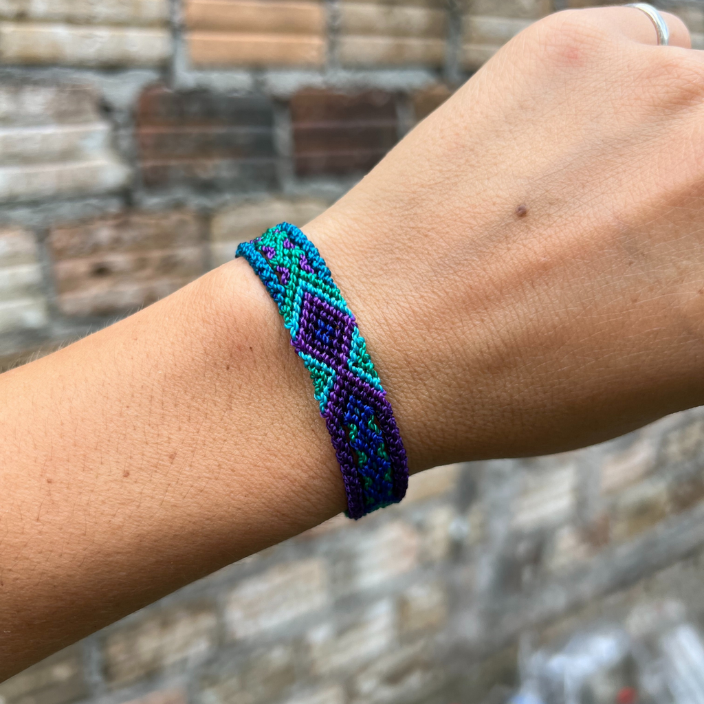 Friendship Macrame Woven Boho String Bracelet (4 Sizes) - Mexico